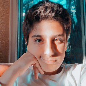 Meet your Posher, Justin